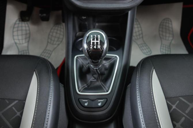 Lada (ВАЗ) Vesta I с пробегом 2020 года, цена 1 379 000 рублей, 119900 км, универсал, Автокод Объявления