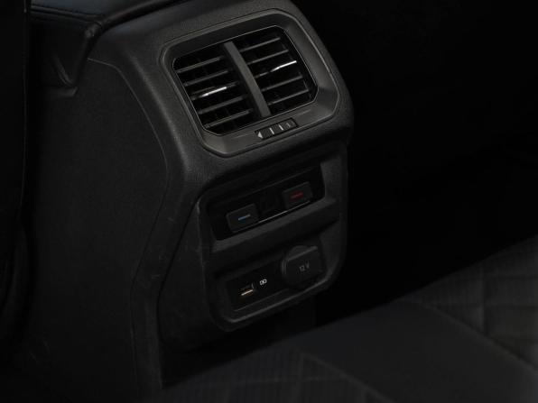 Volkswagen Tiguan II с пробегом 2020 года, цена 2 799 050 рублей, 46582 км, внедорожник, Автокод Объявления