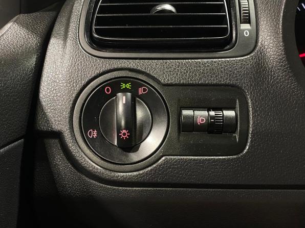 Volkswagen Polo V с пробегом 2011 года, цена 700 000 рублей, 125131 км, седан, Автокод Объявления