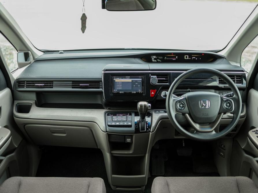 Honda Stepwgn V Ижевск  - изображение 8