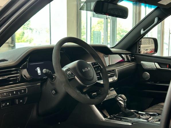 Kia Mohave I Рестайлинг 2 с пробегом 2022 года, цена 6 000 000 рублей, 39990 км, внедорожник, Автокод Объявления