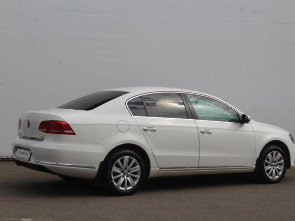 Volkswagen Passat B7 с пробегом 2011 года, цена 970 000 рублей, 215806 км, седан, Автокод Объявления