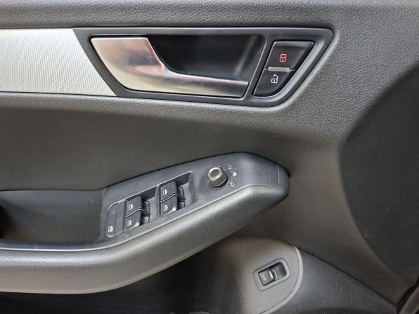 Audi Q5 I (8R) с пробегом 2008 года, цена 1 249 000 рублей, 139894 км, внедорожник, Автокод Объявления