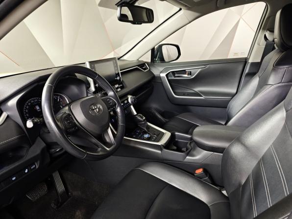 Toyota RAV4 V (XA50) с пробегом 2021 года, цена 3 095 000 рублей, 134696 км, внедорожник, Автокод Объявления