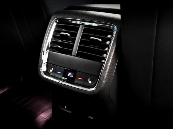 Skoda Octavia IV (A8) с пробегом 2021 года, цена 2 400 000 рублей, 80556 км, лифтбек, Автокод Объявления