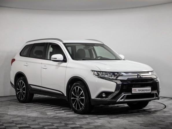 Mitsubishi Outlander III Рестайлинг 3 с пробегом 2019 года, цена 2 049 000 рублей, 102785 км, внедорожник, Автокод Объявления