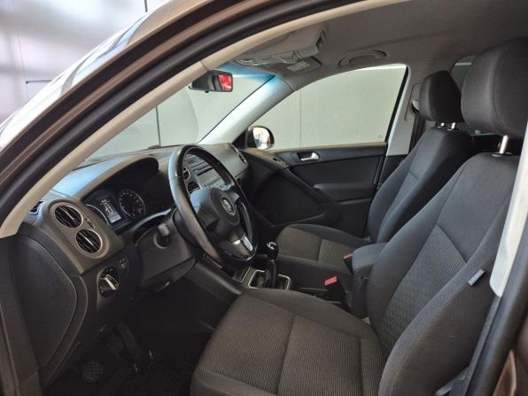 Volkswagen Tiguan I Рестайлинг с пробегом 2014 года, цена 1 199 000 рублей, 130670 км, внедорожник, Автокод Объявления