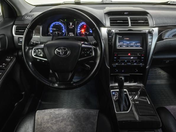 Toyota Camry VII (XV50) Рестайлинг с пробегом 2017 года, цена 1 799 000 рублей, 237756 км, седан, Автокод Объявления