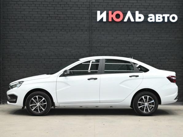 Lada (ВАЗ) Vesta I Рестайлинг (NG) с пробегом 2024 года, цена 1 280 000 рублей, 32184 км, седан, Автокод Объявления