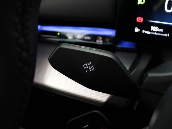 BMW 5 серии VIII (G60/G61/G68) с пробегом 2025 года, цена 7 124 000 рублей, 15720 км, седан, Автокод Объявления