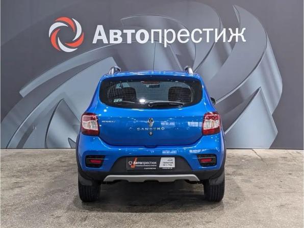 Renault Sandero II с пробегом 2016 года, цена 880 000 рублей, 63500 км, хэтчбек, Автокод Объявления