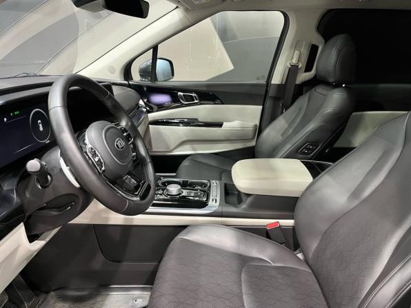 Kia Carnival IV с пробегом 2021 года, цена 4 097 000 рублей, 31620 км, минивэн, Автокод Объявления