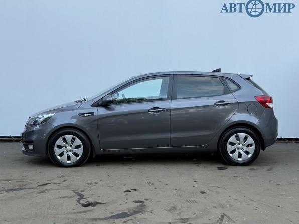 Kia Rio III Рестайлинг с пробегом 2017 года, цена 1 270 000 рублей, 61698 км, хэтчбек, Автокод Объявления