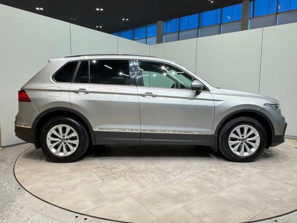 Volkswagen Tiguan II Рестайлинг с пробегом 2021 года, цена 2 399 000 рублей, 137889 км, внедорожник, Автокод Объявления