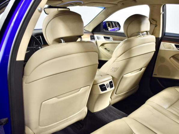 Genesis G80 I с пробегом 2018 года, цена 2 499 900 рублей, 240903 км, седан, Автокод Объявления