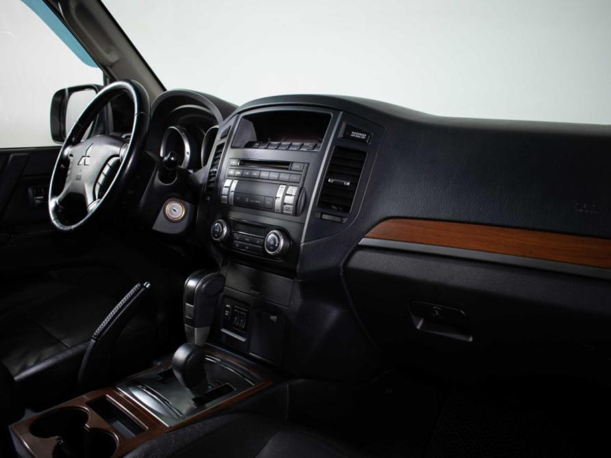 Mitsubishi Pajero IV Москва  - изображение 9
