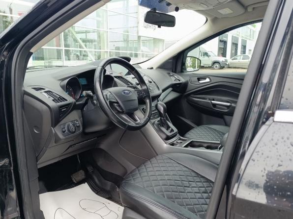 Ford Kuga II Рестайлинг с пробегом 2017 года, цена 1 520 000 рублей, 188950 км, внедорожник, Автокод Объявления