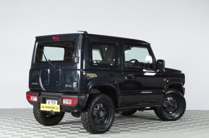 Suzuki Jimny IV с пробегом 2020 года, цена 1 679 000 рублей, 83000 км, внедорожник, Автокод Объявления