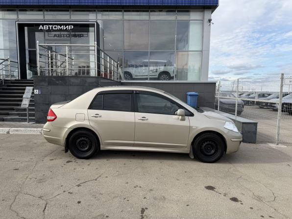 Nissan Tiida I Рестайлинг с пробегом 2012 года, цена 650 000 рублей, 178832 км, седан, Автокод Объявления