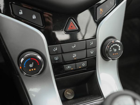 Chevrolet Cruze I Рестайлинг с пробегом 2013 года, цена 859 000 рублей, 98348 км, седан, Автокод Объявления