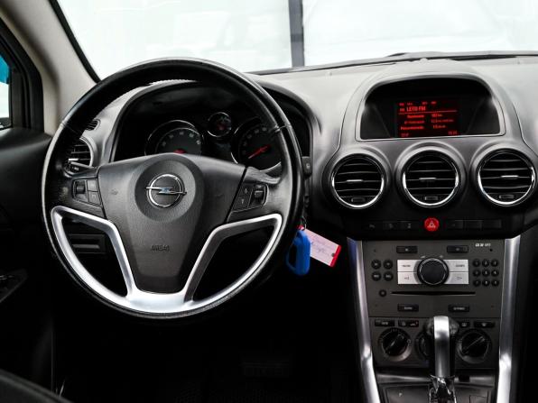 Opel Antara I Рестайлинг с пробегом 2012 года, цена 1 089 000 рублей, 211793 км, внедорожник, Автокод Объявления