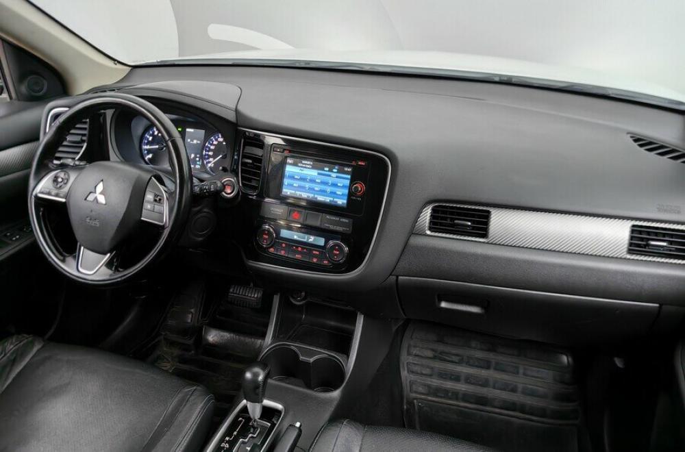 Mitsubishi Outlander III Рестайлинг 2 Подольск  - изображение 13