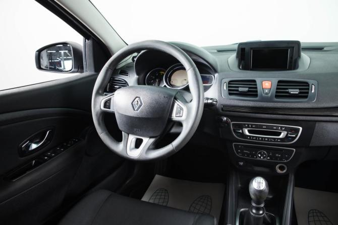 Renault Megane III с пробегом 2011 года, цена 779 000 рублей, 290000 км, универсал, Автокод Объявления
