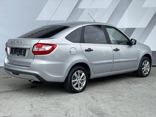 Lada (ВАЗ) Granta I Рестайлинг с пробегом 2019 года, цена 558 000 рублей, 75877 км, лифтбек, Автокод Объявления