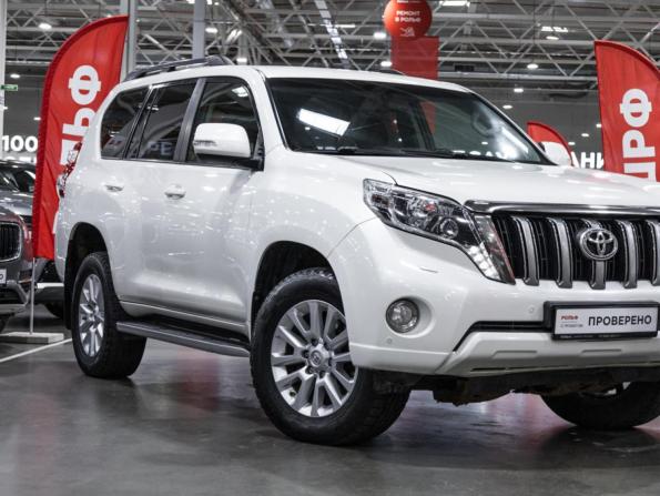 Toyota Land Cruiser Prado 150 Series Рестайлинг 1 с пробегом 2014 года, цена 2 989 000 рублей, 176903 км, внедорожник, Автокод Объявления