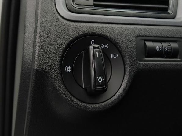 Skoda Rapid I Рестайлинг с пробегом 2017 года, цена 1 319 000 рублей, 44983 км, лифтбек, Автокод Объявления