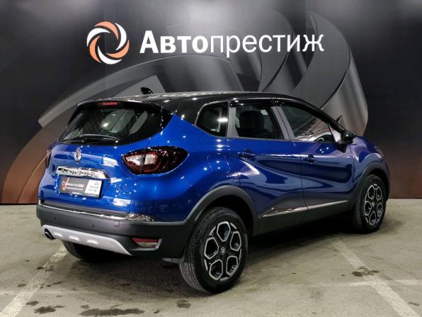 Renault Kaptur I Рестайлинг с пробегом 2021 года, цена 1 528 000 рублей, 54681 км, внедорожник, Автокод Объявления