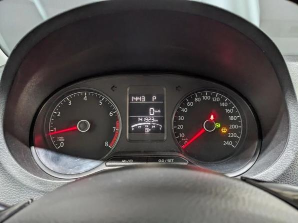 Volkswagen Polo V Рестайлинг с пробегом 2019 года, цена 1 185 000 рублей, 141923 км, седан, Автокод Объявления