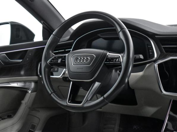 Audi A7 II (4K) с пробегом 2018 года, цена 4 754 466 рублей, 99101 км, лифтбек, Автокод Объявления