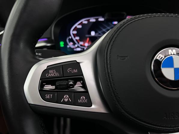 BMW 5 серии VII (G30/G31/G38) Рестайлинг с пробегом 2022 года, цена 4 999 000 рублей, 51744 км, седан, Автокод Объявления