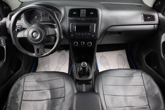 Volkswagen Polo V с пробегом 2010 года, цена 469 000 рублей, 304021 км, седан, Автокод Объявления