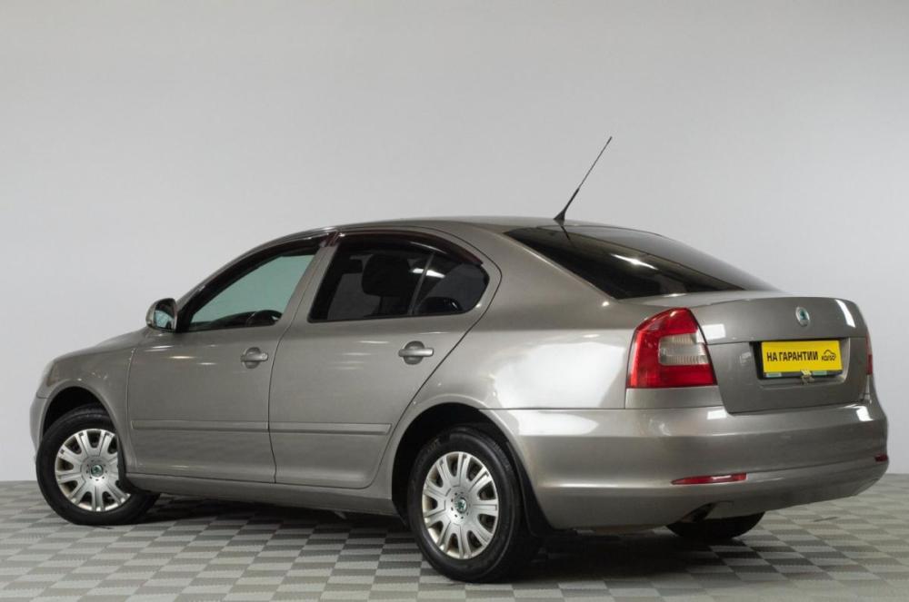 Skoda Octavia II (A5) Рестайлинг Челябинск  - изображение 5