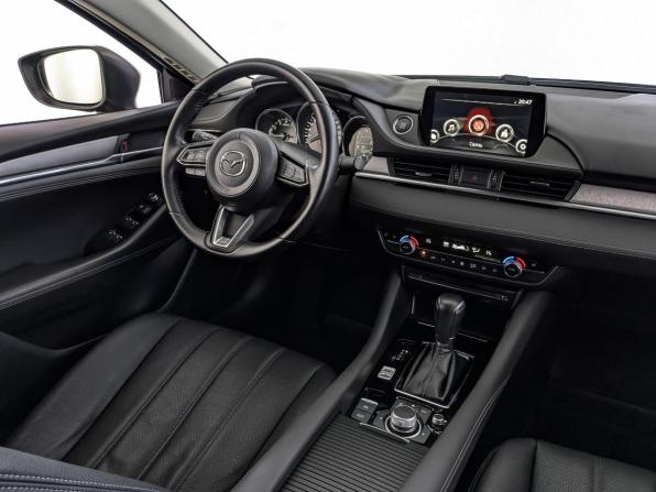 Mazda 6 III (GJ) Рестайлинг 2 с пробегом 2020 года, цена 2 255 000 рублей, 59370 км, седан, Автокод Объявления