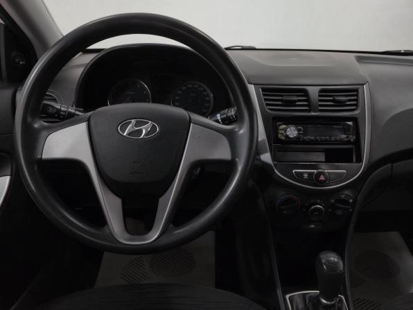 Hyundai Solaris I Рестайлинг с пробегом 2014 года, цена 770 000 рублей, 155624 км, седан, Автокод Объявления