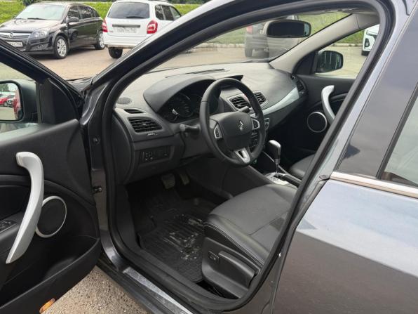 Renault Fluence I с пробегом 2010 года, цена 555 000 рублей, 110003 км, седан, Автокод Объявления
