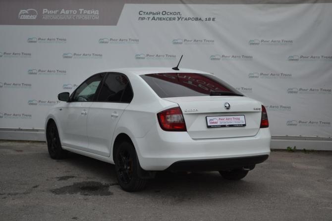 Skoda Rapid I Рестайлинг с пробегом 2019 года, цена 890 000 рублей, 244663 км, лифтбек, Автокод Объявления