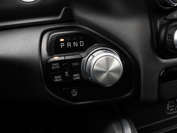 Ram 1500 V с пробегом 2021 года, цена 5 598 000 рублей, 105834 км, offers.body_type.unknown, Автокод Объявления