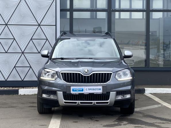 Skoda Yeti I Рестайлинг с пробегом 2017 года, цена 1 719 000 рублей, 59602 км, внедорожник, Автокод Объявления