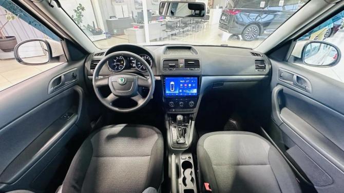 Skoda Yeti I с пробегом 2013 года, цена 845 000 рублей, 96000 км, внедорожник, Автокод Объявления
