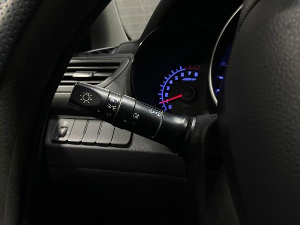 Kia Rio III с пробегом 2013 года, цена 890 000 рублей, 131523 км, хэтчбек, Автокод Объявления
