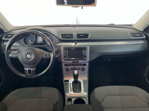 Volkswagen Passat B7 с пробегом 2012 года, цена 1 349 000 рублей, 158000 км, седан, Автокод Объявления