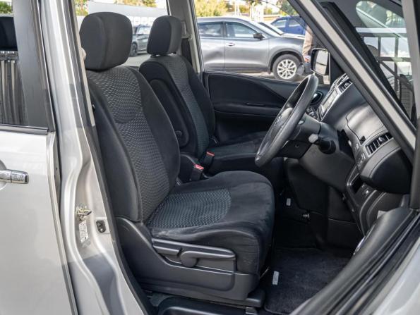Nissan Serena IV (C26) с пробегом 2013 года, цена 1 599 000 рублей, 160296 км, минивэн, Автокод Объявления