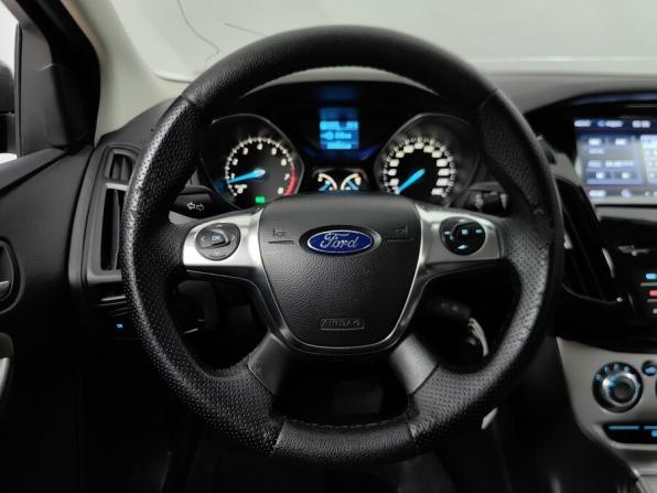 Ford Focus III с пробегом 2012 года, цена 599 000 рублей, 235800 км, седан, Автокод Объявления