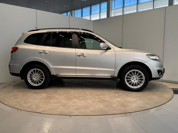 Hyundai Santa Fe II Рестайлинг с пробегом 2011 года, цена 1 499 000 рублей, 212087 км, внедорожник, Автокод Объявления