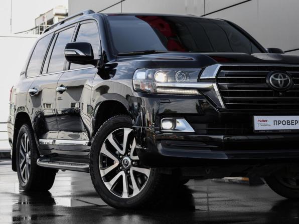 Toyota Land Cruiser 200 Series Рестайлинг 2 с пробегом 2018 года, цена 6 899 000 рублей, 147829 км, внедорожник, Автокод Объявления