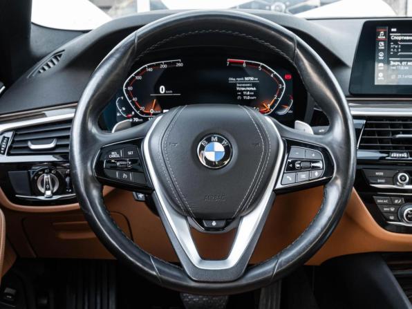 BMW 5 серии VII (G30/G31/G38) с пробегом 2020 года, цена 4 242 000 рублей, 50750 км, седан, Автокод Объявления
